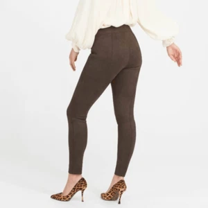 NWT Spanx Faux Suede Leggings Olive Green in Size Large - Picture 1 of 10