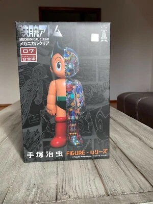 Figura Astro Boy Chrome Versión 9" Tokyo Toys x Tezuka toyqube NUEVA TODO ORIGINAL  Foto 1 de 4