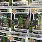 Anime - Pickle Rick w / Laser #332 Rick & Morty Funko Pop w/  PROTECTOR