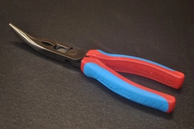 CHANNELLOCK E388CB CÓDIGO 8 PULGADAS AZUL XL COMBINACIÓN ALICATES NARIZ LARGA DOBLADOS CON CORTADOR Foto 1 de 4