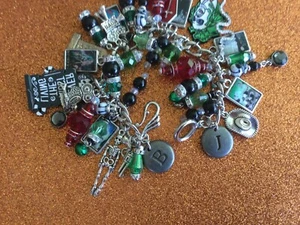 Beatle Juice Charm Bracelet 1991 - Picture 1 of 15