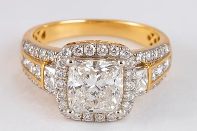 Anillo de compromiso solitario de diamantes creado en laboratorio corte princesa IGI 2,75 quilates oro 14K Foto 1 de 4