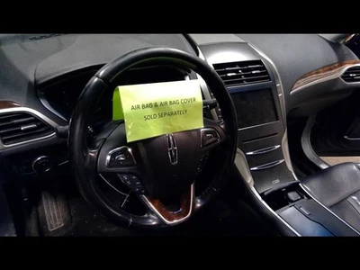 Volante 2015 MKZ 1115646 - Imagem 1 de 4