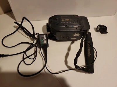 Panasonic PV-18 VHS-C Palmcorder Camcorder  - Image 1 of 4