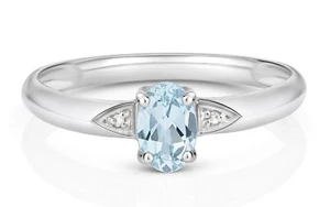 9ct White Gold Aquamarine and Diamond Ring Oval Solitaire Engagement Size J - Q - Picture 1 of 3