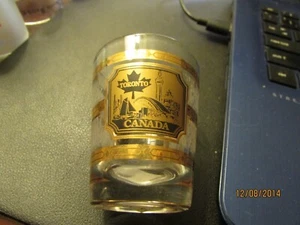 Toronto Kanada - Gold und Schwarz - Standard Schnapsglas - Neu - Bild 1 von 4