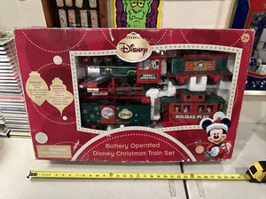 Disney 20 Piece Christmas Train Set Battery Operated COMPLETE VG+shape WORKS - Picture 1 of 13