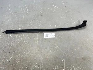 2020-2024 MERCEDES BENZ CLA 250 Right Passenger Windshield Water Deflector OEM - Picture 1 of 10