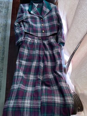 trajes mujer vintage años 80 Foto 1 de 4