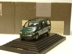 Wiking Mercedes-Benz V 230, grün met., MB Sondermodell 0045 - 1:87 - Picture 1 of 6