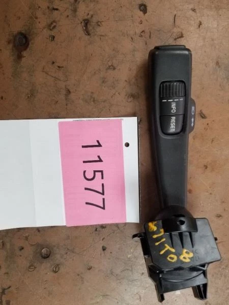 Interruptor de columna de controlador C70 señal de giro compatible con 06-13 VOLVO 70 SERIES 116744 Foto 1 de 1