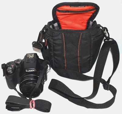 Cámara digital Panasonic LUMIX DMC-FZ200 12,1 MP/f2,8/25-600 mm + filtro (Z-2a) Foto 1 de 4