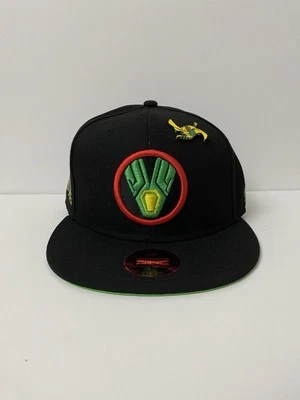 Lids Exclusive Marvel The Vision Logo Black With Pin Fitted Hat 7 1/4 New - Image 1 of 4