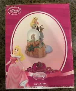 Disney Princess Aurora Sleeping Beauty Snow Globe - Disney Store - New! - Picture 1 of 6