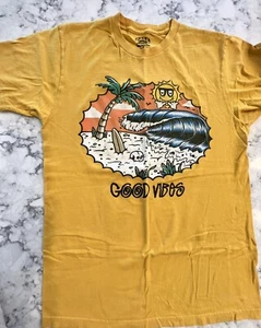 Call Your Mother Good Vibes T-Shirt Skeleton Graphic Surfing & Waves Size Medium - Picture 1 of 7