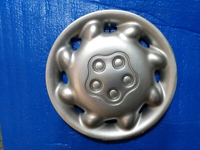 Cubierta de rueda tapacubos Dodge Plymouth Neon 1996-1998 OEM 14" 4656381 Foto 1 de 4