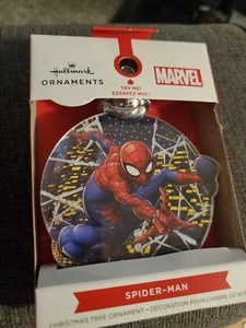 Hallmark Marvel Comics Spider-Man Flashing Light-Up Christmas Ornament Holidays - Picture 1 of 3