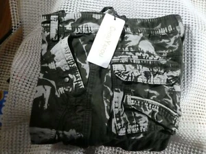 NWT Chou Yatou Men's Boy's Cargo Jeans Sz. 30 NEW COOL CAMO - Imagen 1 de 11