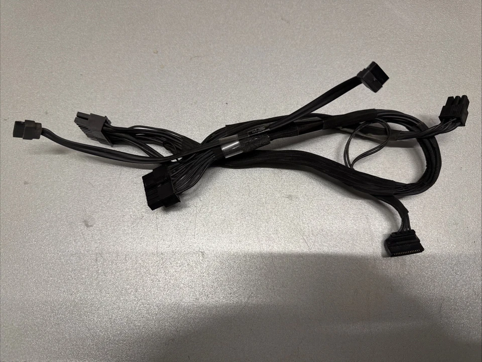 APPLE iMac 27“ (A1312), AC/DC/SATA Power Cable 593-1034 B - Bild 1 von 1