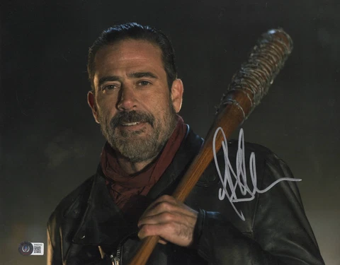 JEFFREY DEAN MORGAN WALKING DEAD SIGNED 11X14 PHOTO AUTOGRAPHED BECKETT BAS COA Cover