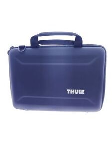 Thule Gauntlet Zipper Sleeve Case for 13-inch MacBook Pro - Black