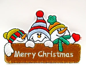 Frohe Weihnachten Aufnäher Schneemann Familie Urlaub Filz Schild Bügelbild - Bild 1 von 5