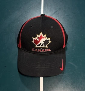 Vintage Nike Team Canada Hockey Hat Cap Fitted Size L/XL Black Legacy Dri Fit - Picture 1 of 8