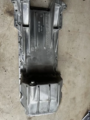 油盘 5.7L HEMI 原始设备制造商克莱斯勒 300 道奇挑战者充电器 Magnum 2005 - 2020 RWD — 第 1/4 张图片