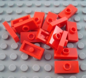 LEGO Lot of 15 Red 1x2 Plates with 1 Stud - Picture 1 of 1