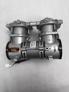 Gast SAA-V110-NB 110/115V Vacuum Pump - Picture 1 of 5