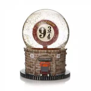 Harry Potter Platform 9 3/4 65mm Snow Globe W/ Handmade Gift Box And Swing Tag - Imagen 1 de 1