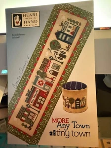 Heart in Hand More any town Tiny town - Picture 1 of 1