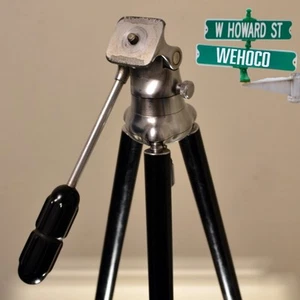 Vintage Hollywood Junior Extendable 60 Inch Camera Tripod Pagliuso Engineer Co. - Picture 1 of 5