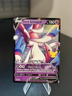 Dark Sylveon V SWSH134 SWSH: Sword & Shield Promo Cards Holo NM - Image 1 of 2