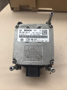 2015-17 Volkswagen Touareg Distance Radar Control OEM Left 7P6907541C - Picture 1 of 3