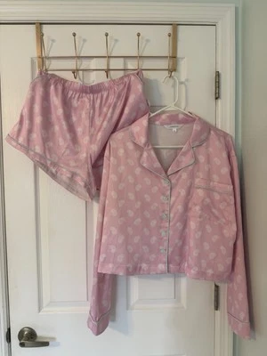 Juego de pijama rosa nuevo Foto 1 de 4