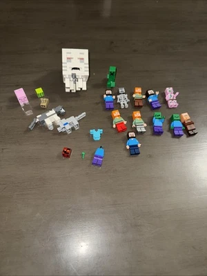 Lego Minifigure Lot Minecraft Ghast 11 Figures And Animals Pig Wolf Horse Bunny - Image 1 of 4