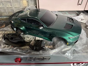 Traxxas 10511-GRN - Green Mustang body, complete with body mounts 4-Tec Drift. - Picture 1 of 3