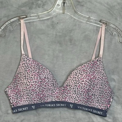 Sutiã feminino Victoria's Secret 34B rosa leopardo levemente forrado camiseta sem fio - Imagem 1 de 4