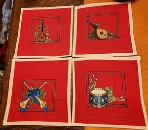 De Colección Punto de Cruz Lote 4 Piezas Completas Navidad Instrumentos Musicales HECHOS A MANO - Imagen 1 de 14