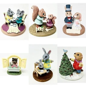 Lot Of 10 Hallmark Tender Touches Figurines Rabbits Bears Squirrels Raccoons - Picture 1 of 24
