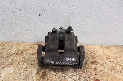 Pinza de freno trasera lado del conductor BMW L70406 2006-2008 BMW SERIE 3 E90 325i OEM  Foto 1 de 4