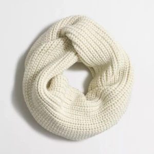 J. Crew Factory Chunky Ribbed Knit Infinity Scarf in Ivory - Picture 1 of 4