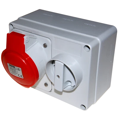 Gewiss 32Amp 415V 5 PIN Red IP44 Interlocked Switch Socket 3p+N+E - GW66020 - Image 1 of 3