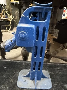 Vintage Ashland Prod. Co Ratchet Screw Jack - Picture 1 of 3