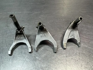 Yamaha YFZ450 Transmission shift forks YFZ 450 carb model 2004-2013 - Picture 1 of 7