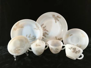 Federal Glass GOLDEN GLORY 32 Pieces Service for 6 - Picture 1 of 11