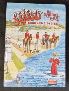 Genesis – The Gabriel Era (DVD/Book Box Set, 2006) FREE SHIP - Foto 1 di 7