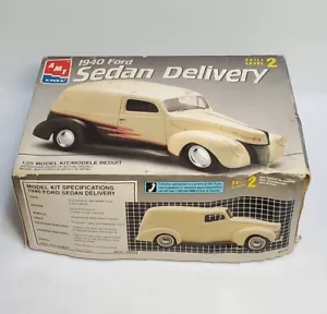 AMT Ertl 1940 Ford Sedan Delivery Model Kit #8215 Scale 1/25 SEALED BOX NEW - Picture 1 of 14