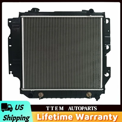 CU1682 Radiator Fit 1987 -2006 Jeep Wrangler 1997 -2006 Jeep TJ 2.4 2.5 4.0 4.2L Foto 1 de 4